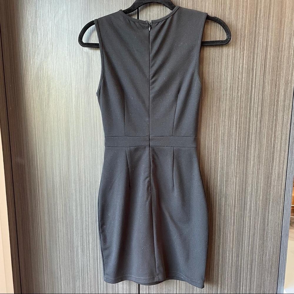 TOBI Front Mesh Dress - Picture 2 of 3